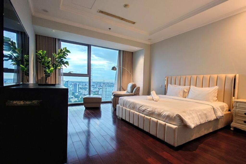 The Rixx Breathtaking View@Vincom D1/Pool/Netflix Apartment Ho Chi Minh City Exterior photo