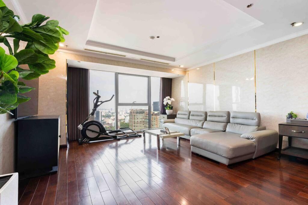 The Rixx Breathtaking View@Vincom D1/Pool/Netflix Apartment Ho Chi Minh City Exterior photo